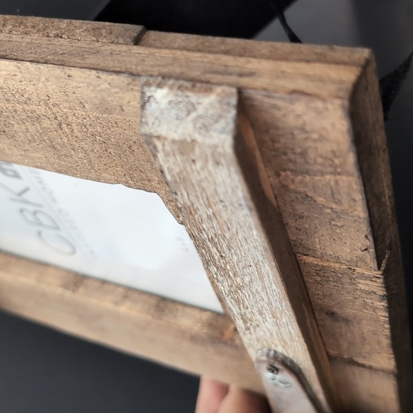 NWT,Set Of 2 CBK Designs Wooden Frames With Hinged Design. - Picture 9 of 9